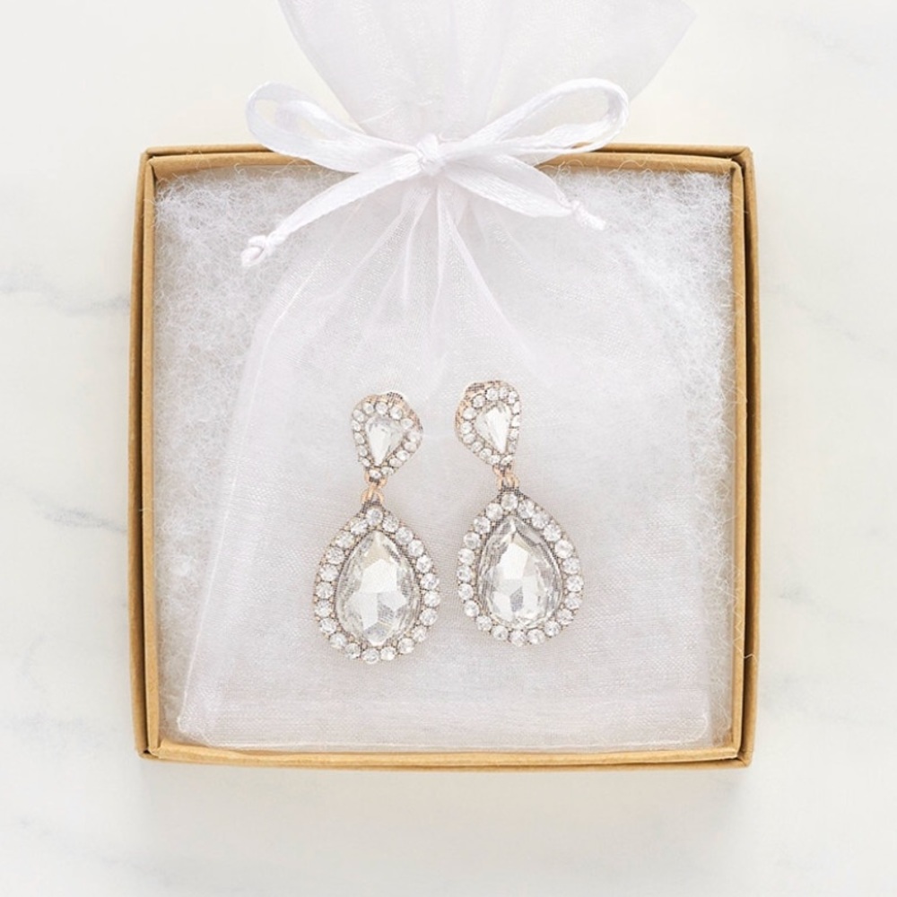 Gold Vintage Dangle Earrings - 8 SETS!