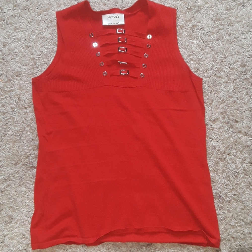 Red clubbin shirt