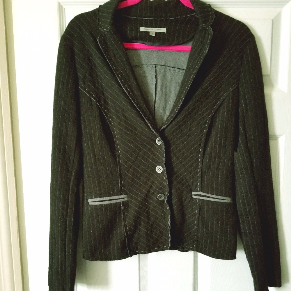 Nordstrom pinstripe blazer sz small COMFY!