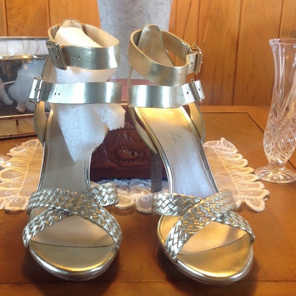 Mark Fisher Gold Leather high heeled sandal - Picture 2 of 5