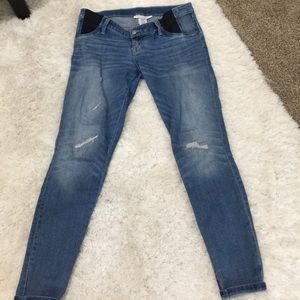 Maternity skinny jeans.