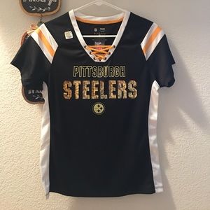 NWT Pittsburgh Steelers shirt