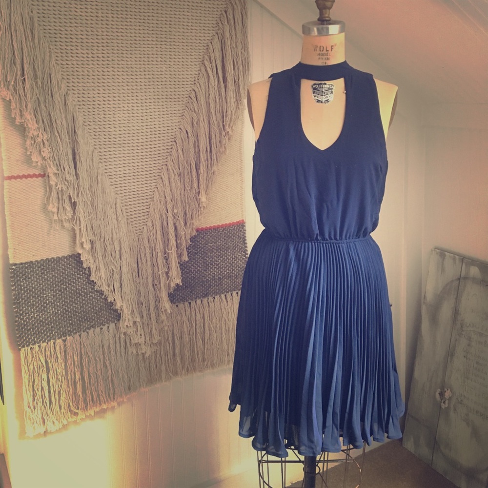 Blue dress
