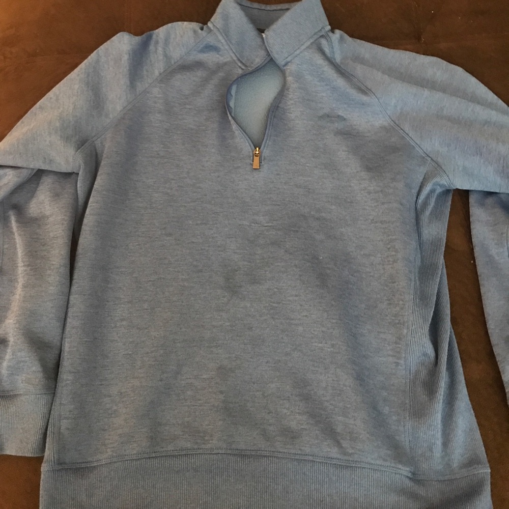 Under armour pullover