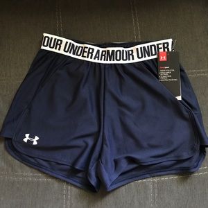 NWT Under Armour Play Up 2.0 Shorts XS