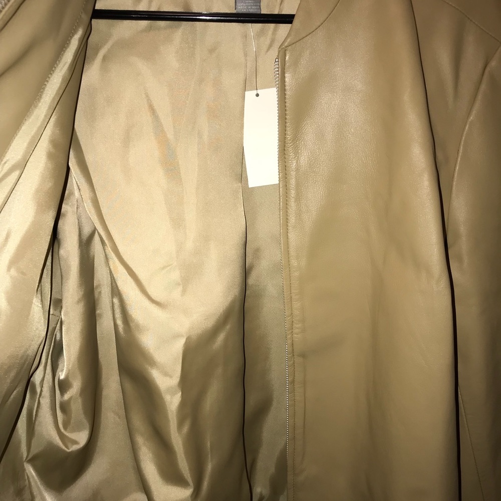 Leather jacket - Picture 6 of 8