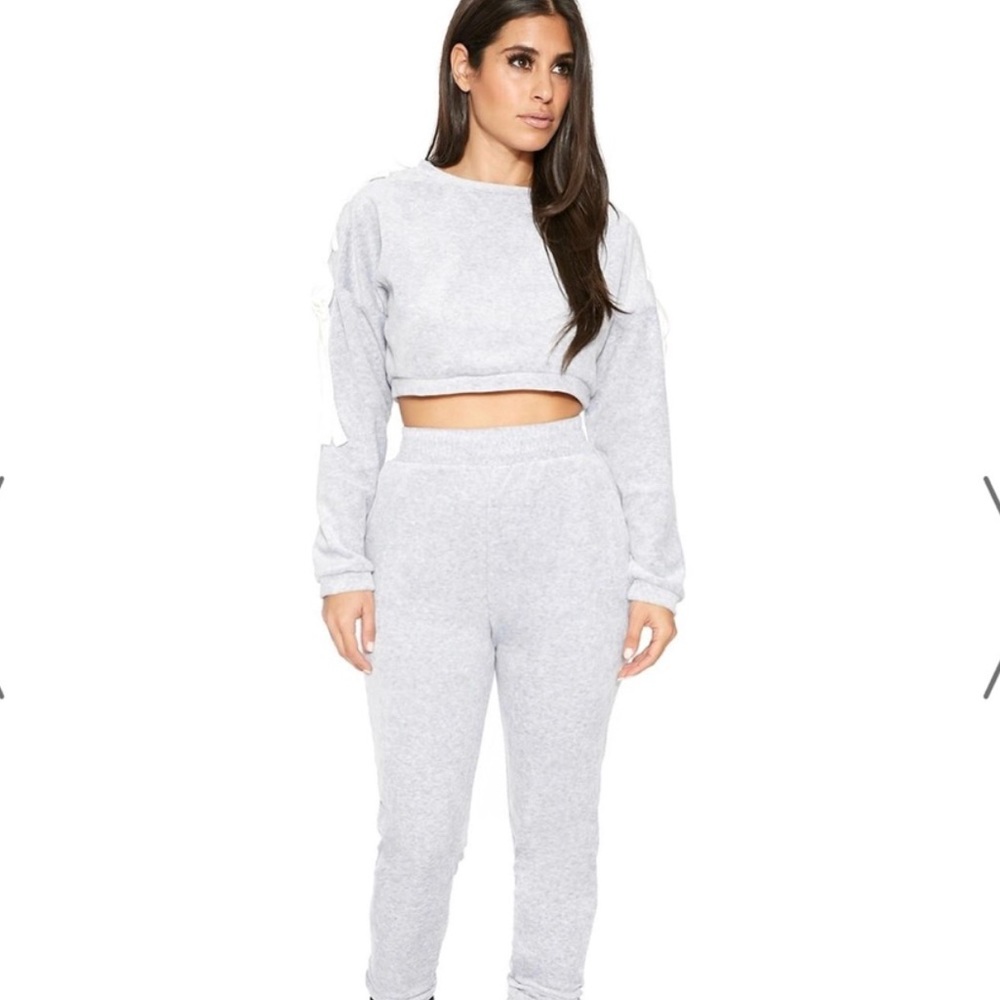 Velvet sweatsuit set