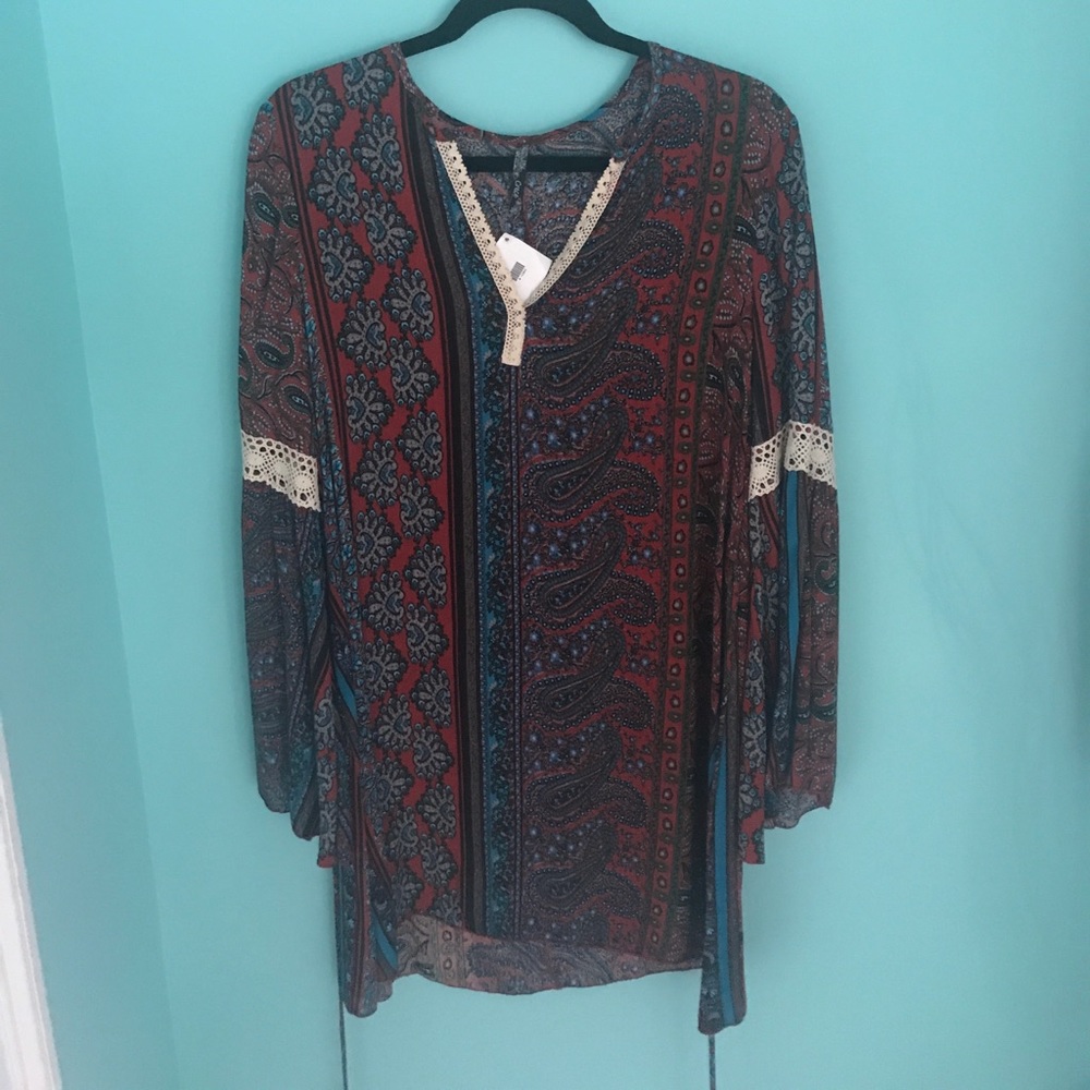 Bell sleeve dress