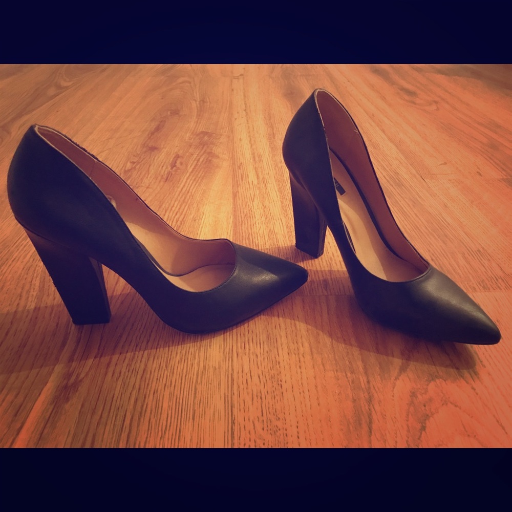 Black pump heels