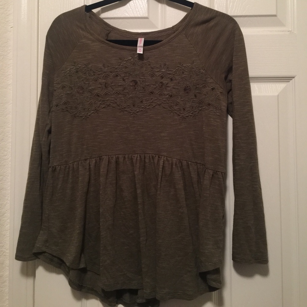 Green long sleeve