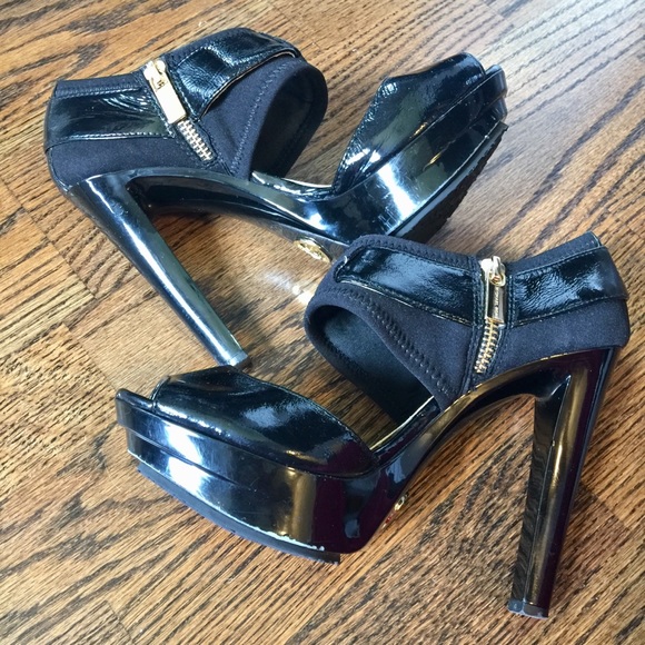 Micheal Kors Black Platform Heels - Picture 3 of 5