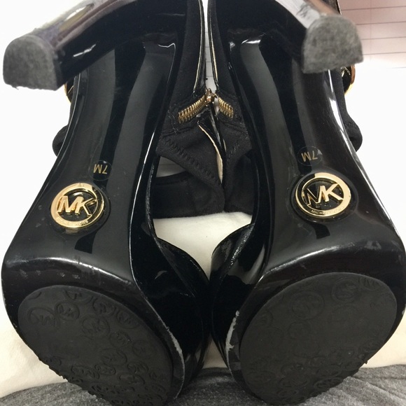 Micheal Kors Black Platform Heels - Picture 5 of 5