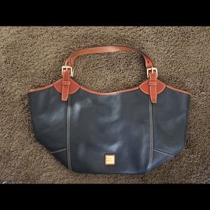 Dooney & Bourke large leather tote EUC