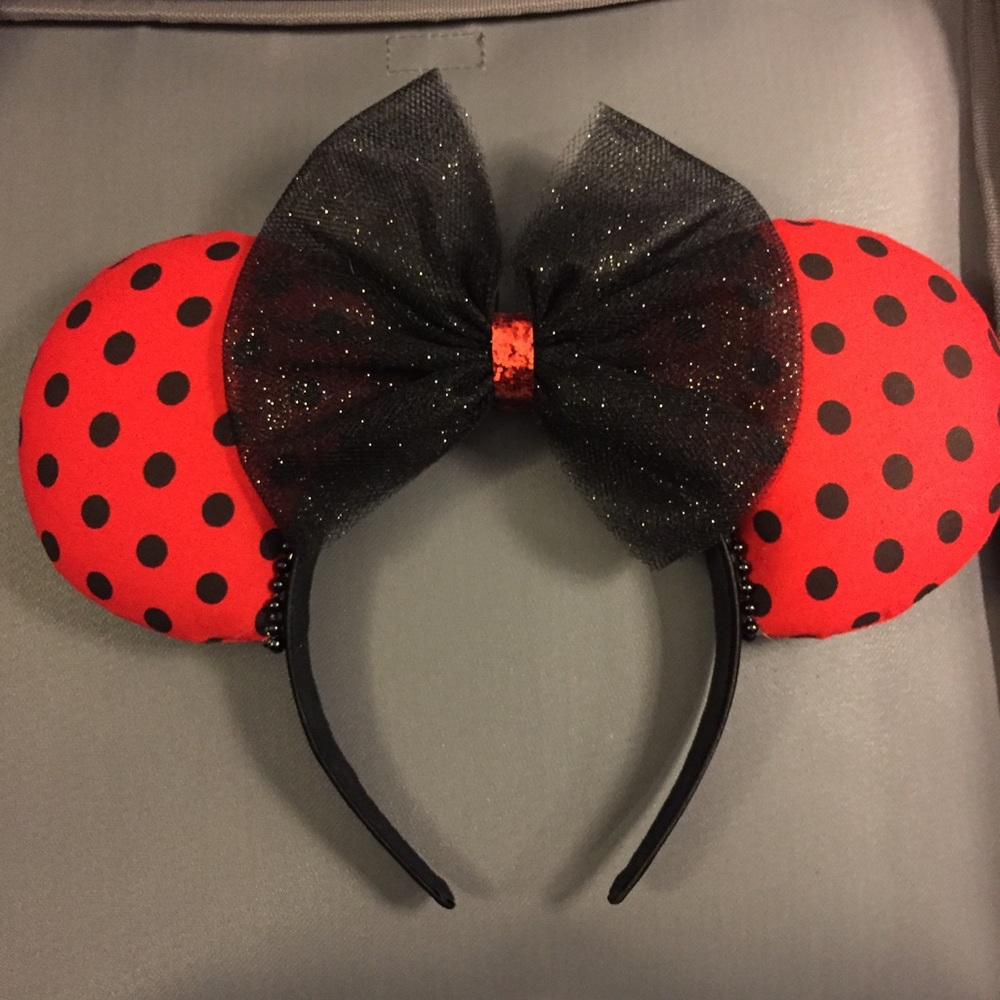 Disney Minnie Mouse ears