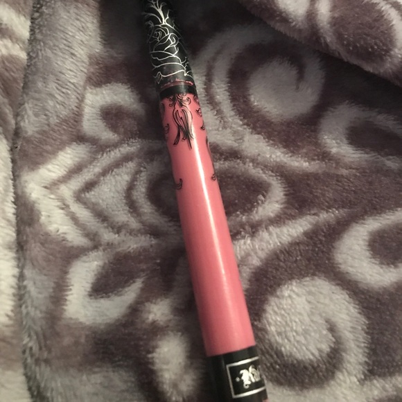 Kay Von D - Picture 2 of 3