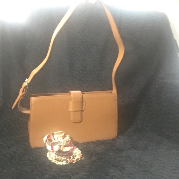 Leather Fossil - Picture 2 of 6