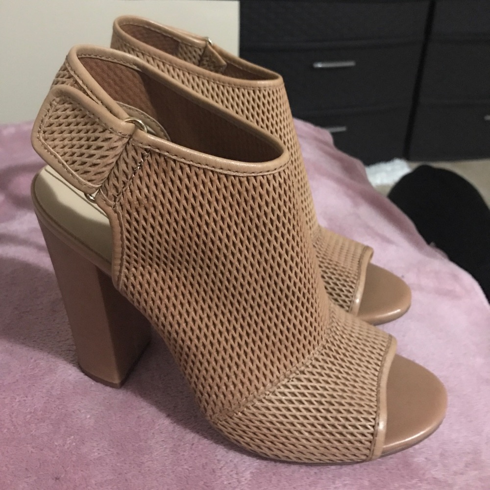 Aldo heel/booties