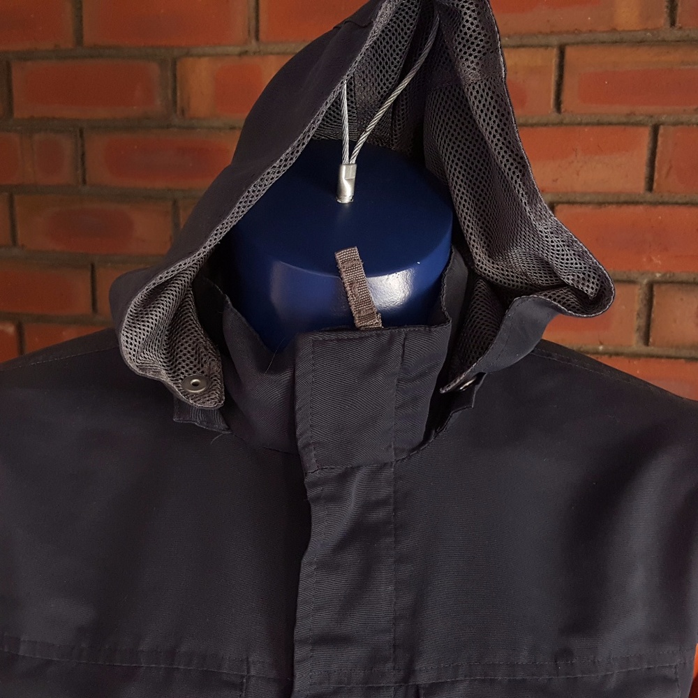 Old Navy Brand Snow Jacket (XXL)
