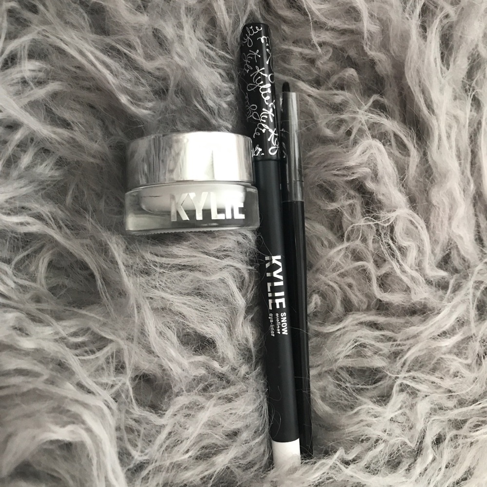 ❄️Kylie Cosmetics❄️ Holiday Kyliner