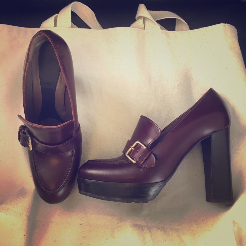 Platform pumps