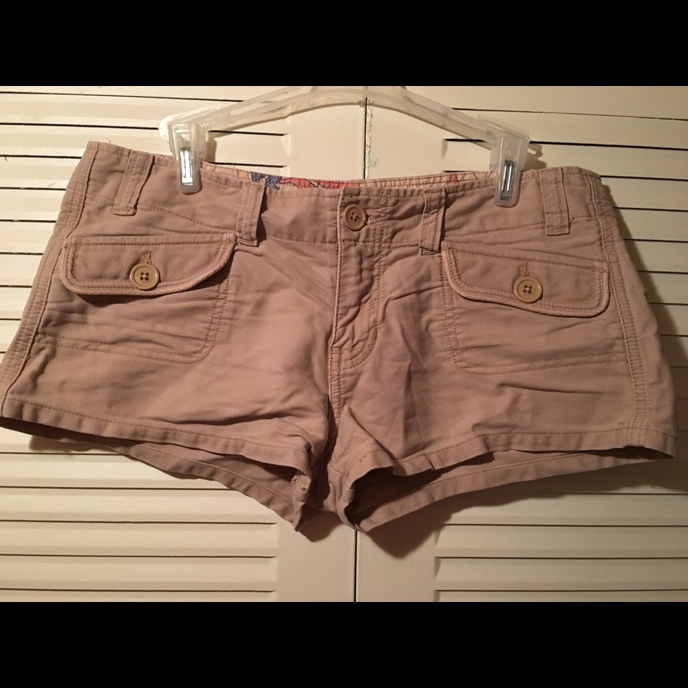 Hollister Short