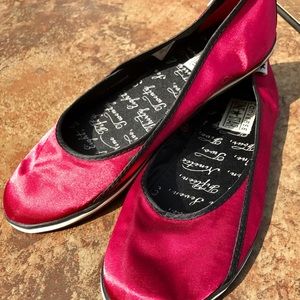 Converse One Star size 7.5 shoes Ruby Red