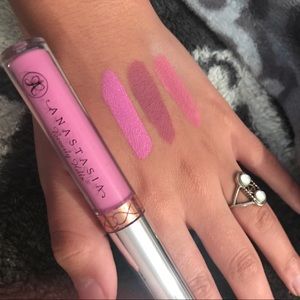 Anastasia Beverly Hills liquid lipstick