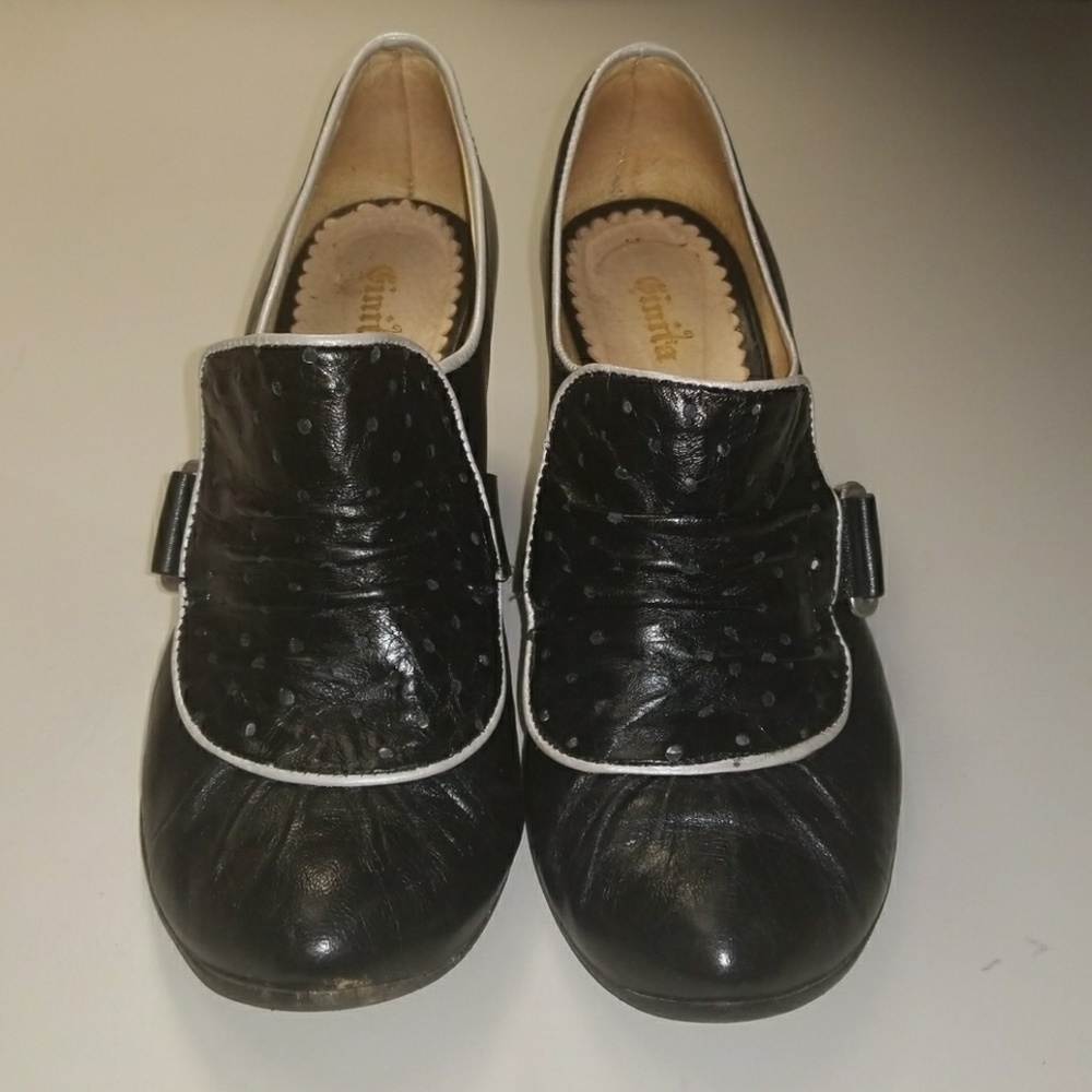 Ginita Shoes - Picture 2 of 8