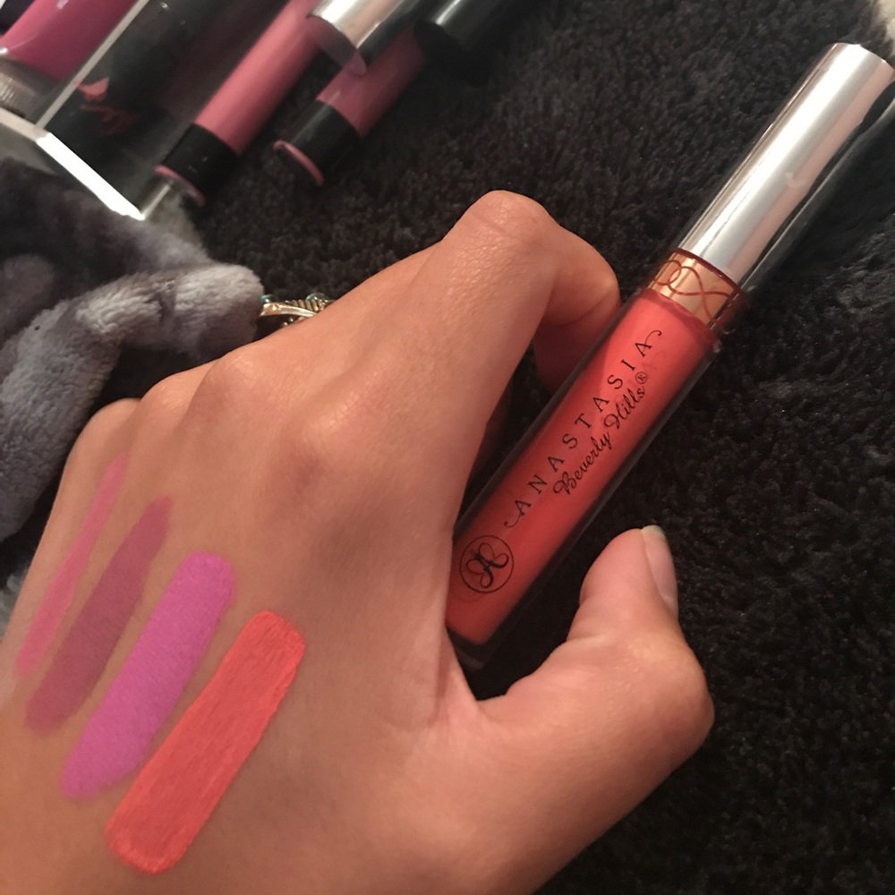 Anastasia Beverly Hills liquid lipstick