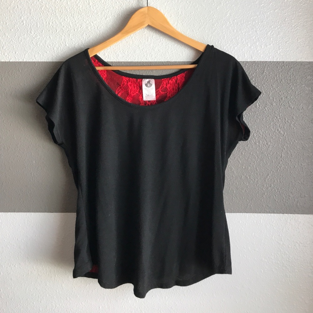 Skull Top - Picture 2 of 2