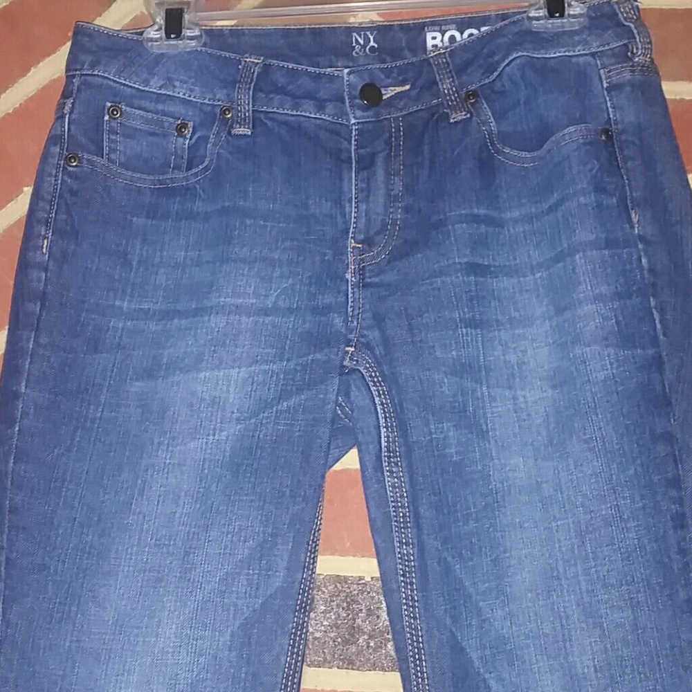 ☇Like New☇NEW YORK & COMPANY JEANS