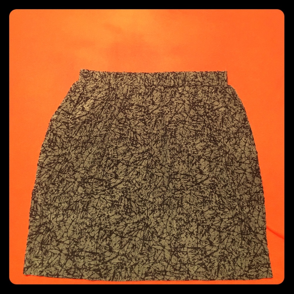 Black and grey Silence+Noise skirt