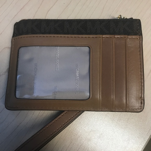 Michael Kors Card Wristlet - Picture 2 of 4