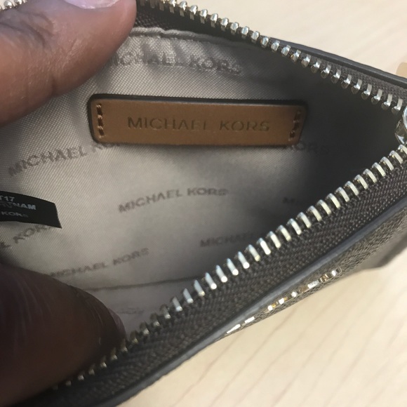 Michael Kors Card Wristlet - Picture 4 of 4