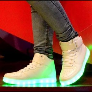 LED BOOTS LIGHTS UP MEN SIZES - FEW SIZES LEFT
