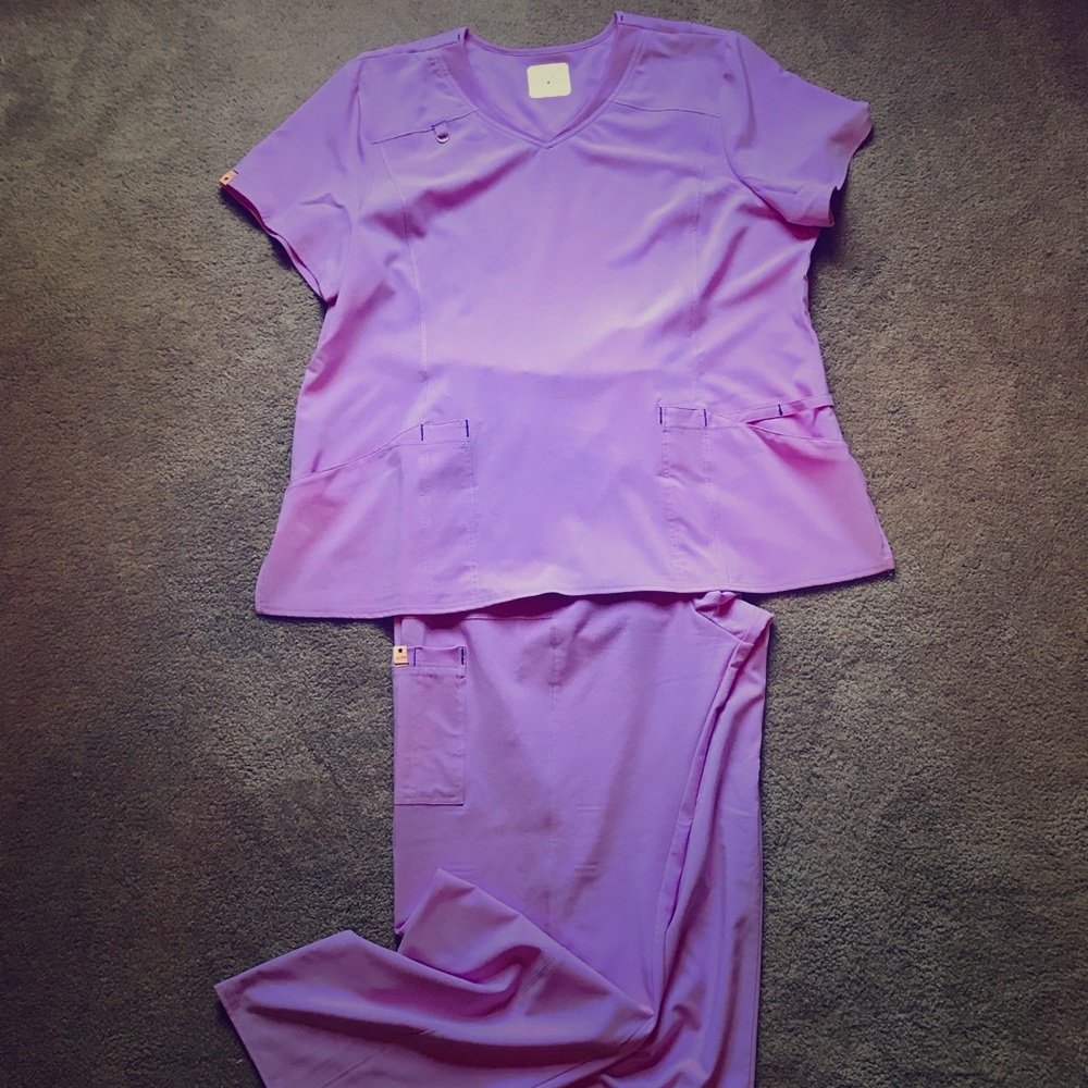 Scrubstar Active Women’s Scrub Set - Lilac