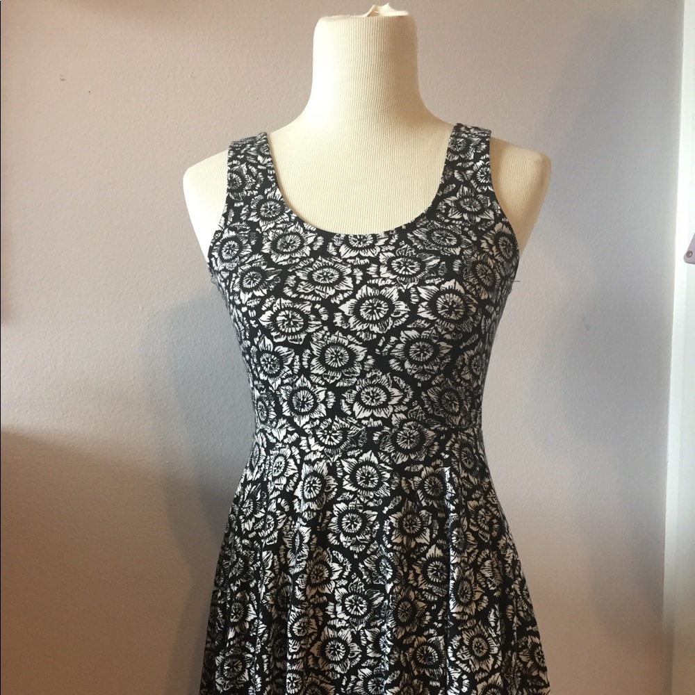 Barely worn cotton dress from urban.