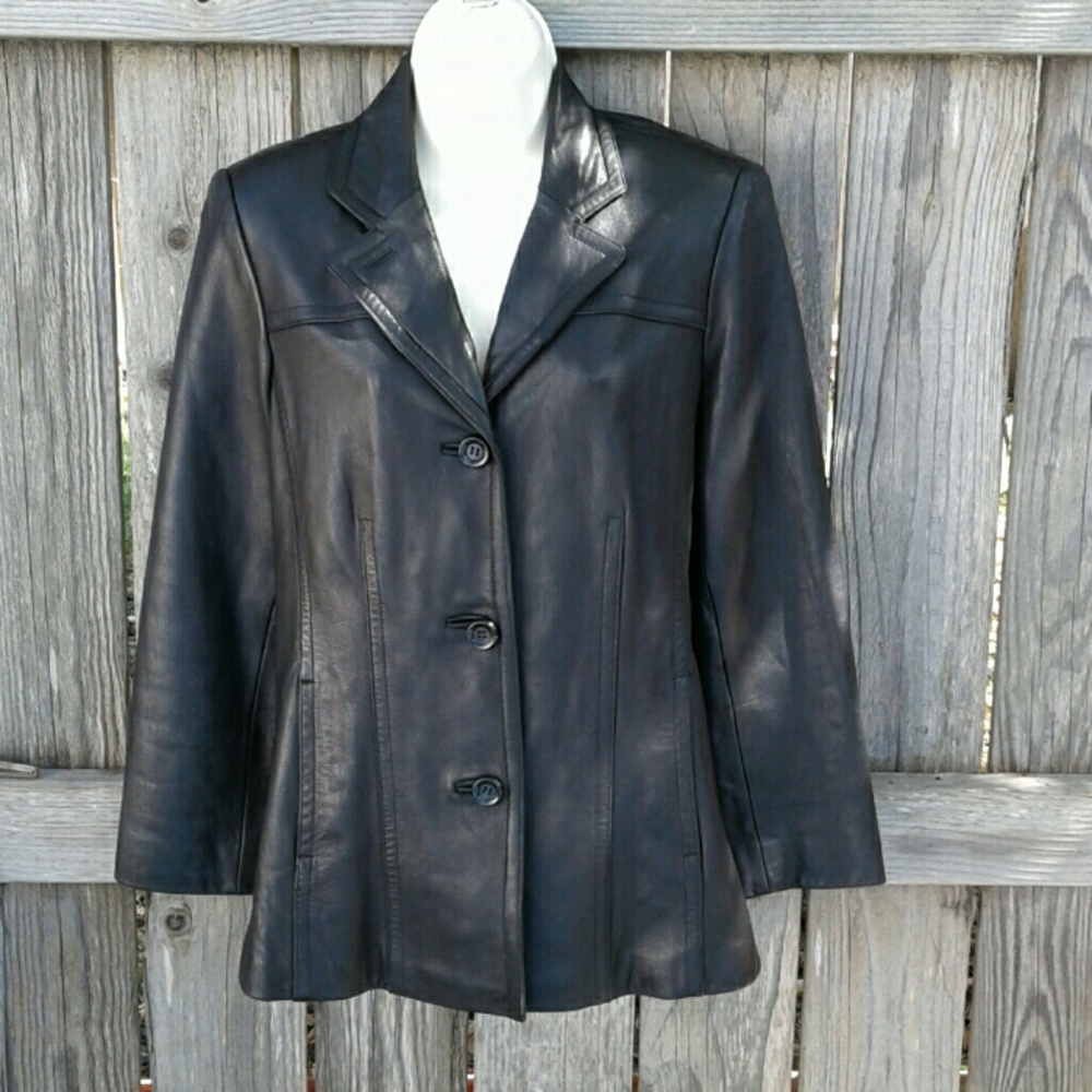 AVANTI NEW YORK  BLACK SOFT SUPPLE LEATHER JACKET