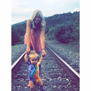 Meet your Posher, Neely