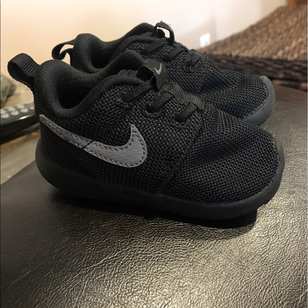 Nike roshe run