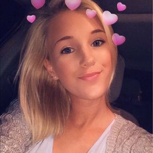 Meet your Posher, Bailey