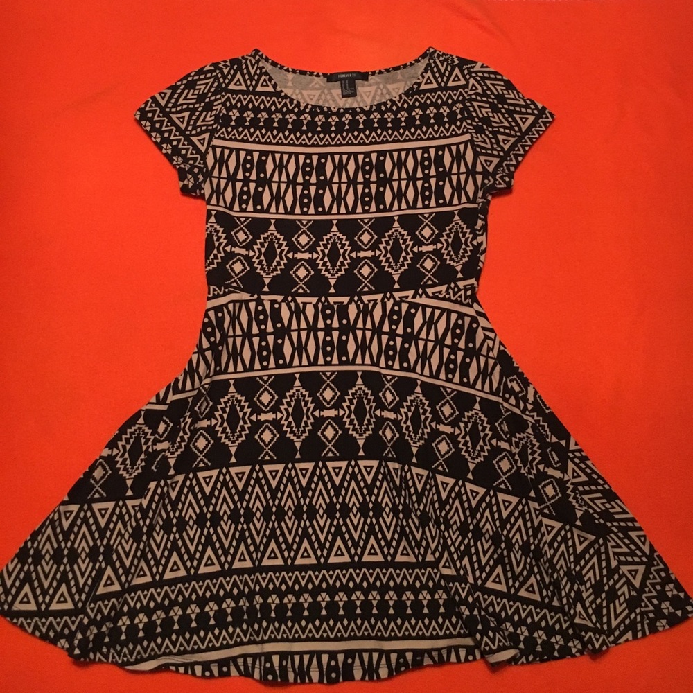 Forever 21 Black and Tan dress