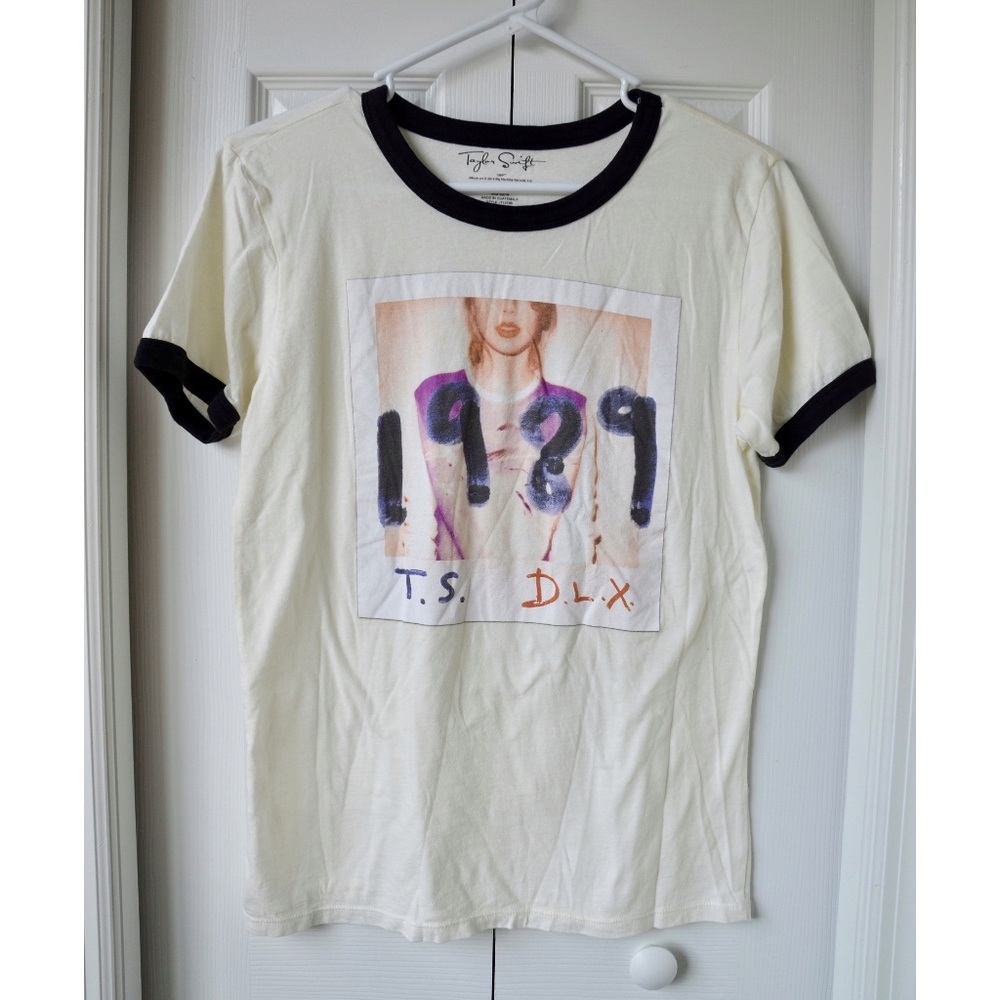Taylor Swift 1989 shirt