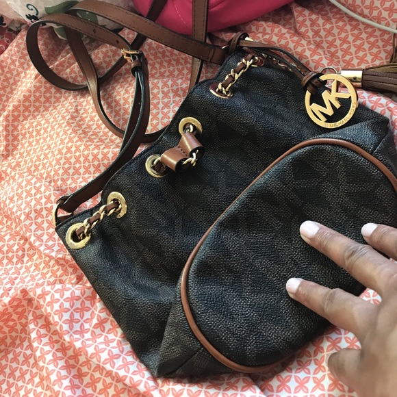100% Authentic Michael Kors Bucket Bag Mini - Picture 7 of 8