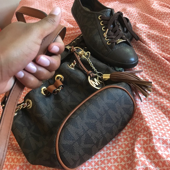 100% Authentic Michael Kors Bucket Bag Mini - Picture 8 of 8