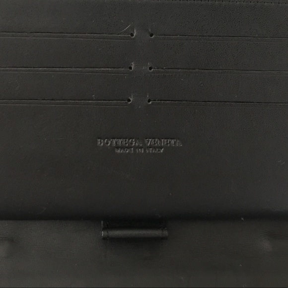 BOTTEGA VENETA AUTHENTIC ICONIC BEAUTIFUL WALLET - Picture 5 of 7