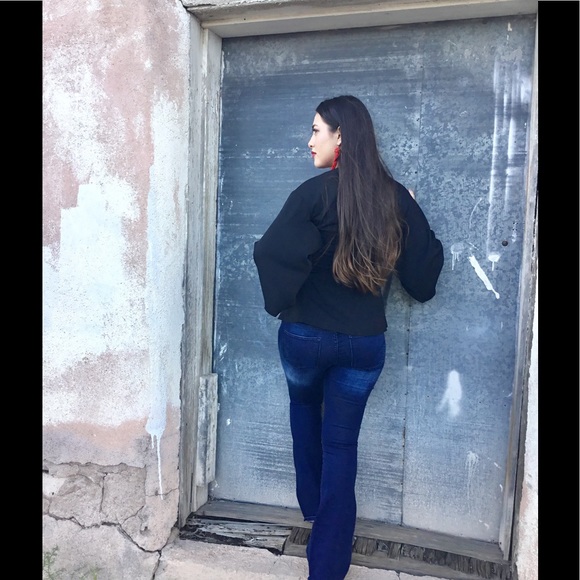 SOLD OUT - Picture 3 of 6