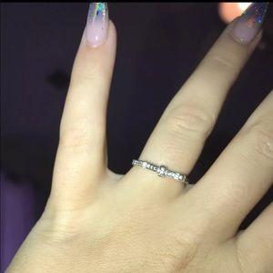 Pandora Ring
