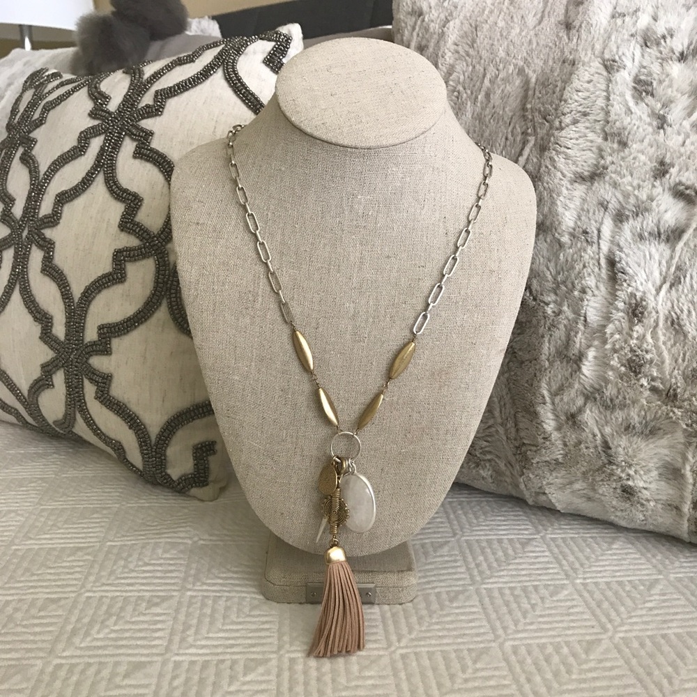 💥💥24hr SALE💥💥Stella & Dot Victoria Pendant