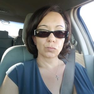 Meet your Posher, Shelly